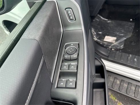 New 2025 Ford F150 XLT w/ Equipment Group 302A MID image 27