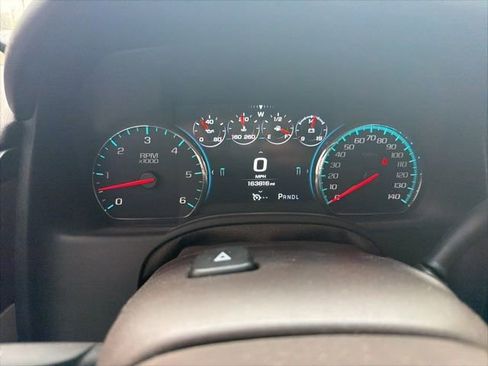 Used 2017 Chevrolet Tahoe Premier image 32