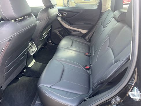 Used 2024 Subaru Forester Limited AWD/4WD image 12