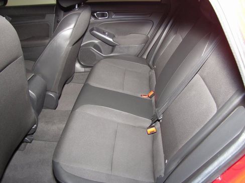 Certified 2024 Honda Civic Sport image 12