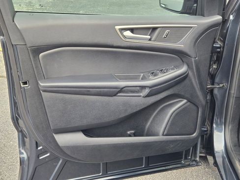Certified 2023 Ford Edge SEL w/ Convenience Package image 19