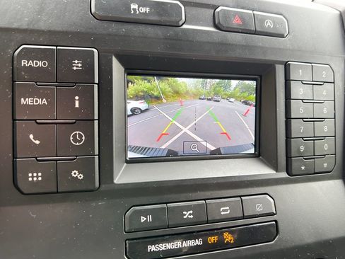 Used 2019 Ford F150 XL w/ Equipment Group 101A Mid AWD/4WD image 17