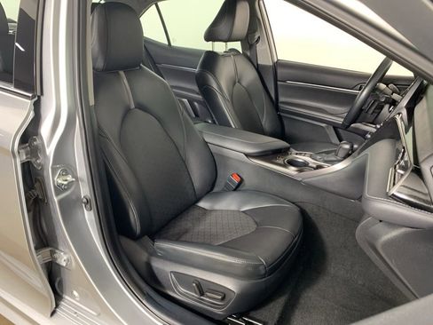 Used 2024 Toyota Camry XSE image 37