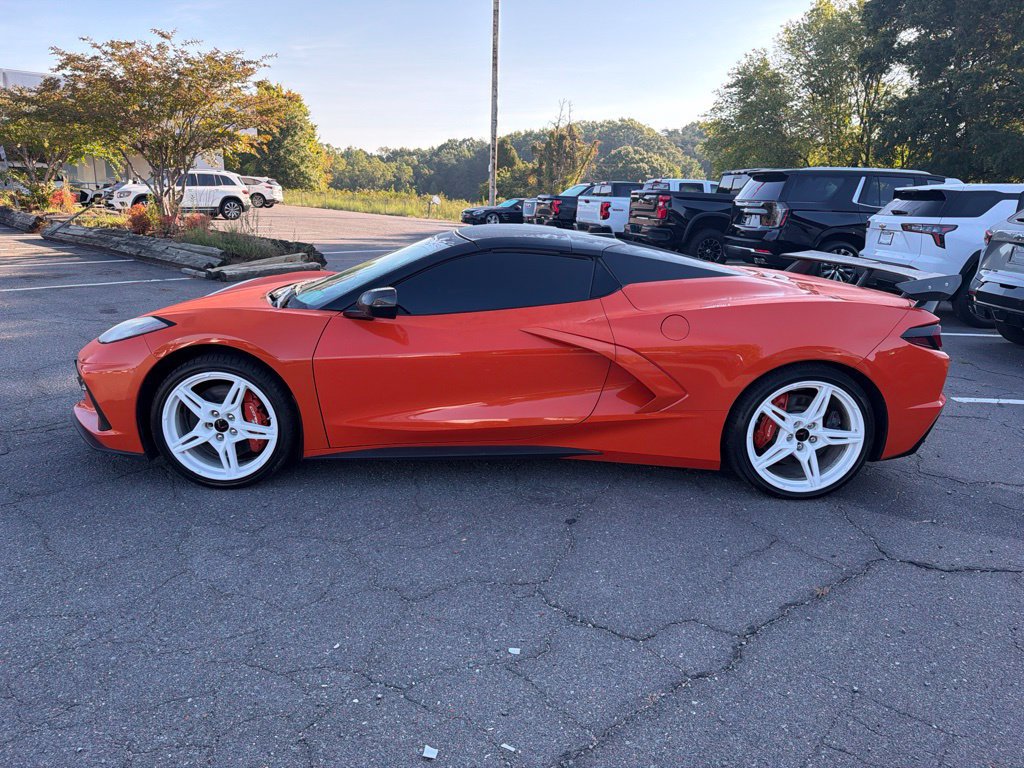 Used 2021 Chevrolet Corvette Stingray Premium Conv w/ Z51 Performance Package RWD image 6