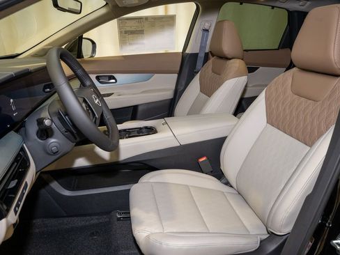 New 2026 Nissan Murano Platinum image 13