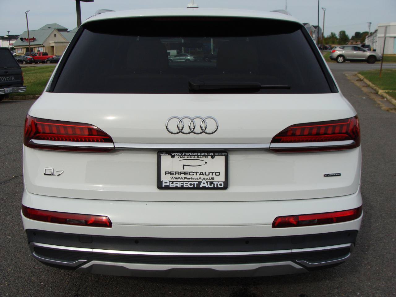Used 2024 Audi Q7 3.0T Premium AWD/4WD image 5