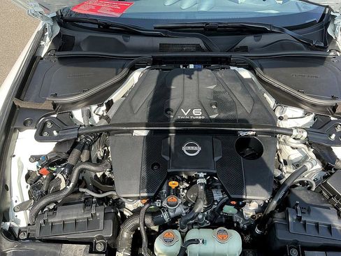 Certified 2024 Nissan Z Sport w/ Floor Mat Package image 25