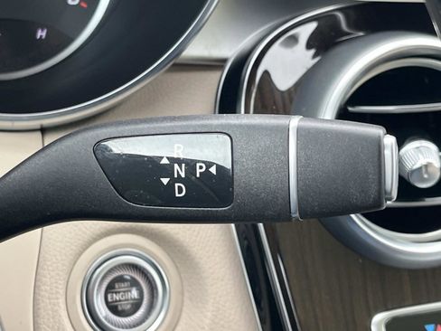 Certified 2021 Mercedes-Benz GLC 300 image 34