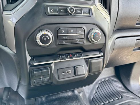 Used 2022 GMC Sierra 2500 Pro w/ Convenience Package AWD/4WD image 5