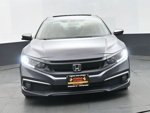 Used 2020 Honda Civic EX image 3
