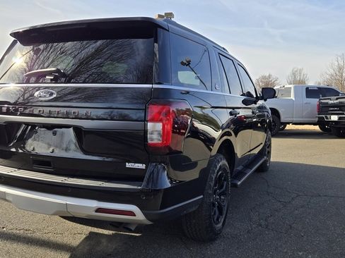 Used 2024 Ford Expedition Timberline image 5