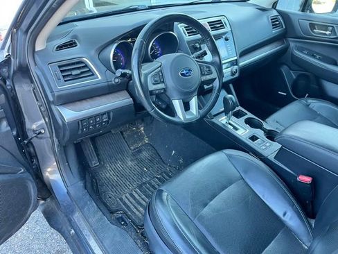 Used 2016 Subaru Outback 2.5i Limited image 11