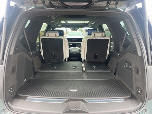 Used 2026 Cadillac Escalade V w/ LPO, Floor Liner Package image 5