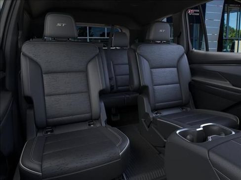 New 2027 Buick Enclave Sport Touring w/ Super Cruise Package FWD image 17