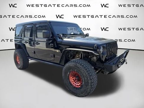 Used 2021 Jeep Wrangler Unlimited Rubicon w/ LED Lighting Group AWD/4WD image 4