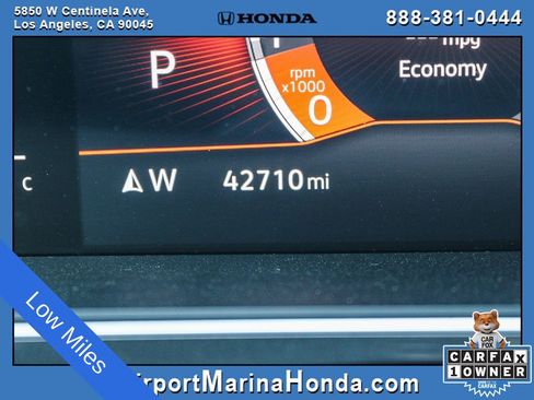 Used 2023 Volkswagen Tiguan SE R-Line FWD image 2
