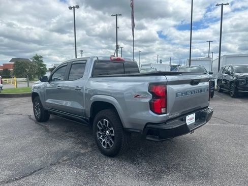 Used 2024 Chevrolet Colorado Z71 AWD/4WD image 5