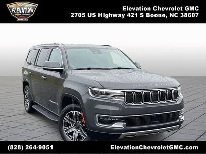 Used 2022 Jeep Wagoneer Series III w/ Rear Seat Video Group 1
