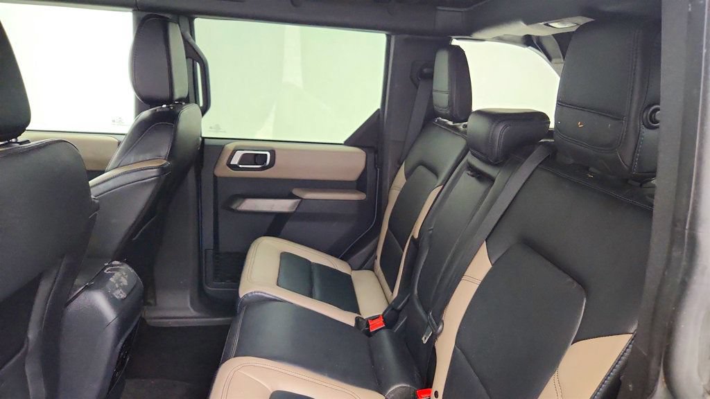 Used 2023 Ford Bronco Wildtrak AWD/4WD image 19