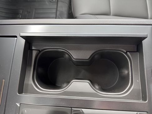 New 2025 GMC Hummer EV 3X w/ LPO, Illumination Package image 29