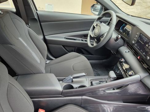 New 2026 Hyundai Elantra Sport image 29