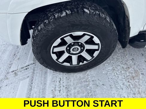 Used 2020 Toyota 4Runner TRD Off-Road Premium image 9