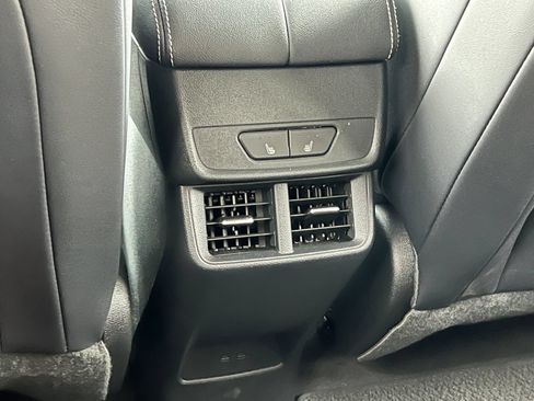 Certified 2026 GMC Terrain Denali AWD/4WD image 39