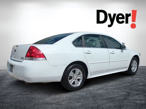 Used 2015 Chevrolet Impala Limited LS FWD image 3