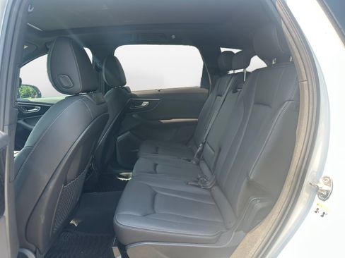 Used 2026 Audi Q7 3.0T Premium Plus AWD/4WD image 13