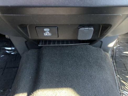 Certified 2022 Ford F250 XL w/ STX Appearance Package image 25