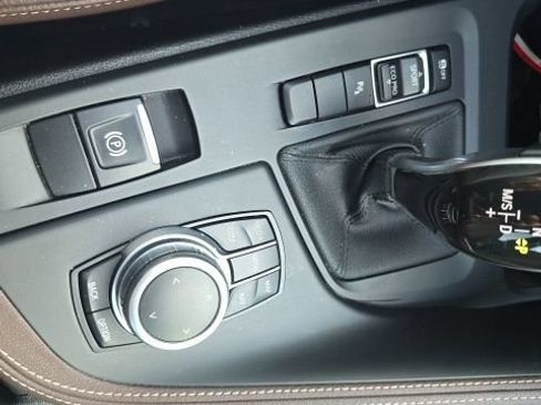 Used 2021 BMW X1 sDrive28i w/ Premium Package FWD image 18