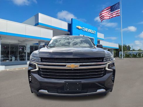 Used 2022 Chevrolet Tahoe LT w/ Luxury Package image 2