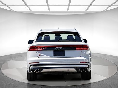 Used 2022 Audi SQ8 Premium Plus AWD/4WD image 4