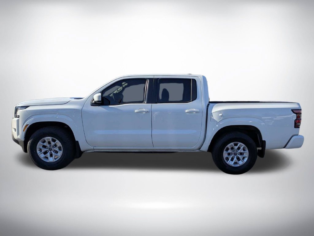 Used 2024 Nissan Frontier SV RWD image 7