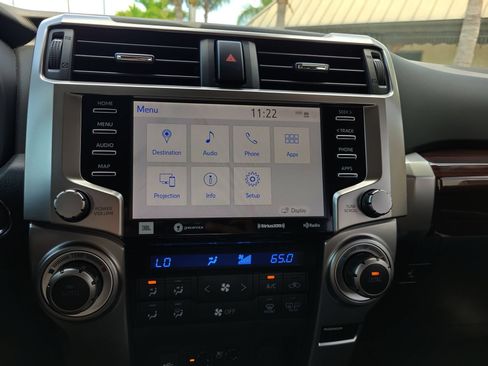 Used 2022 Toyota 4Runner Limited AWD/4WD image 26