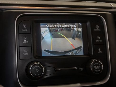 Used 2024 RAM 1500 Classic SLT AWD/4WD image 18