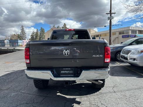 Used 2014 RAM 2500 Tradesman w/ Chrome Appearance Group image 5