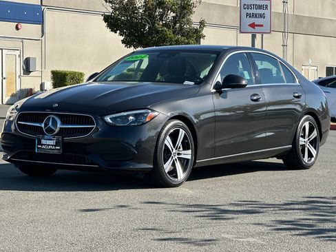 Used 2022 Mercedes-Benz C 300 Sedan image 8