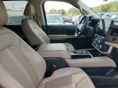 Used 2024 Ford Expedition Max Limited image 34