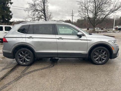 Used 2022 Volkswagen Tiguan SE image 5