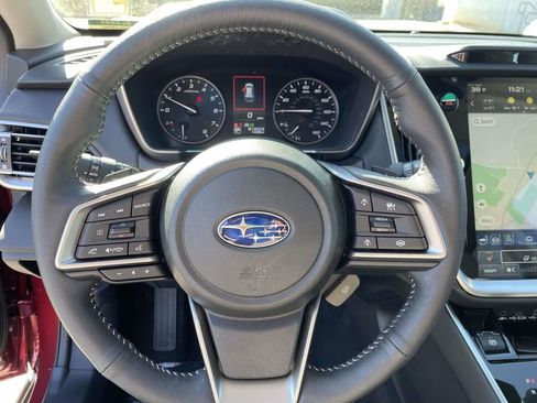 Certified 2025 Subaru Outback Limited image 22