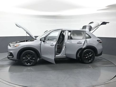 Used 2024 Honda HR-V Sport image 40