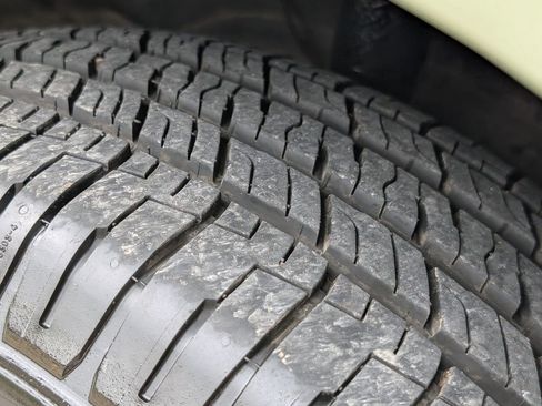 Used 2009 Mercury Mariner 4WD image 22