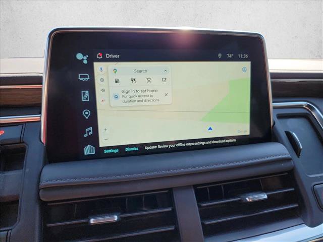 Used 2022 Chevrolet Suburban Z71 w/ Z71 Off-Road Package AWD/4WD image 13