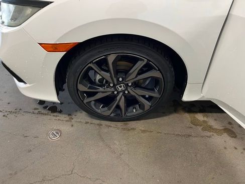 Used 2020 Honda Civic Sport image 30