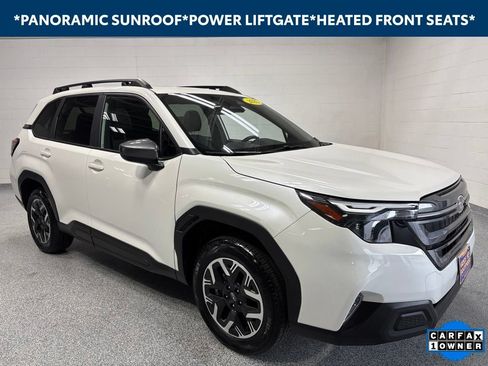 Used 2025 Subaru Forester Premium AWD/4WD image 1