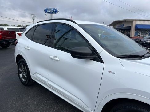 Used 2023 Ford Escape ST-Line w/ Tech Pack #1 image 6