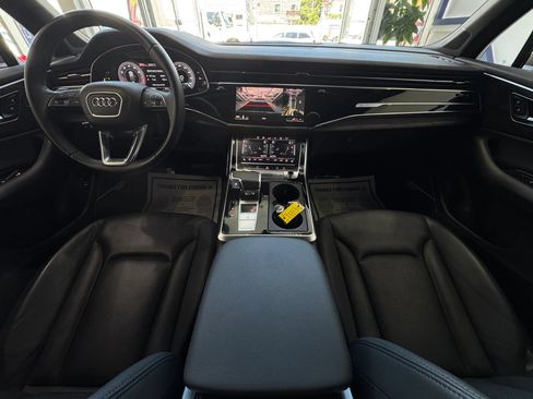 Used 2020 Audi Q7 3.0T Prestige AWD/4WD image 31