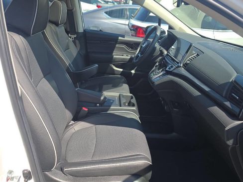 Used 2026 Honda Odyssey Elite image 9