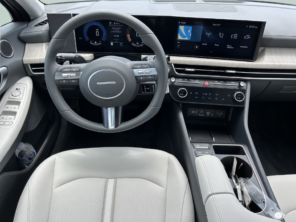 New 2026 Hyundai Sonata SEL FWD image 18